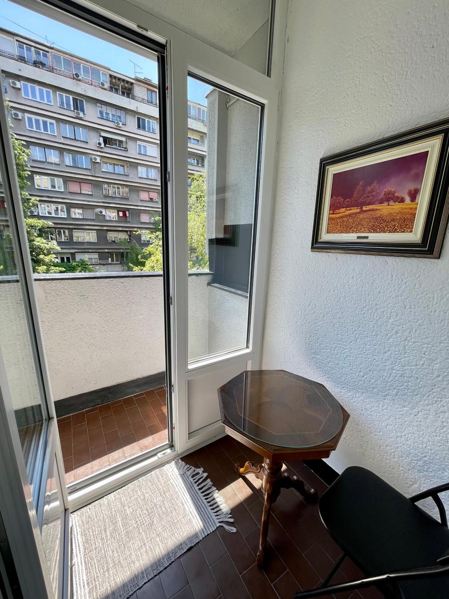 Apartment Mirochka Βελιγράδι Εξωτερικό φωτογραφία